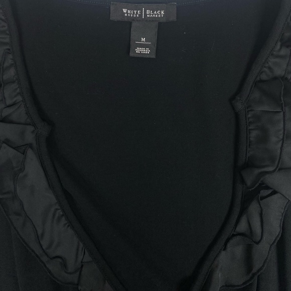 White House Black Market Black V-neck Ruffle Side Swept Short-sleeve Top… - Picture 5 of 7